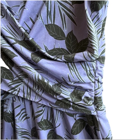 Lands' End Lavender Leaf Pattern Faux Wrap Midi A-Line Dress size 6/8 Small - Picture 3 of 7
